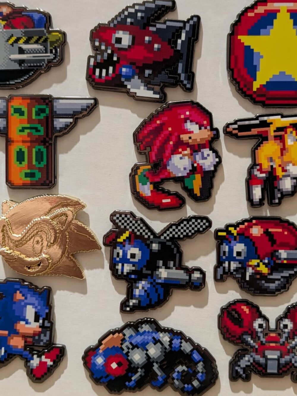 Sonic The Hedgehog Mystery Pin Badges Series Full Set Of 12 Enamel Pins